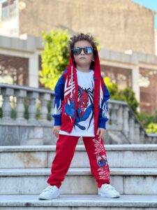 erkek Çocuk 3lü kapşonlu tişört takım