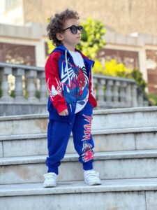 erkek Çocuk 3lü kapşonlu tişört takım