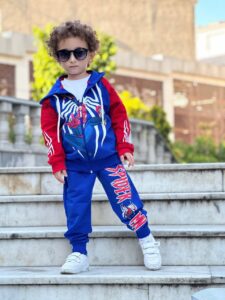 erkek Çocuk 3lü kapşonlu tişört takım